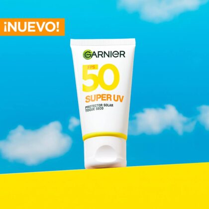 Garnier protector solar anti manchas toque seco FPS 50+ x 40gr